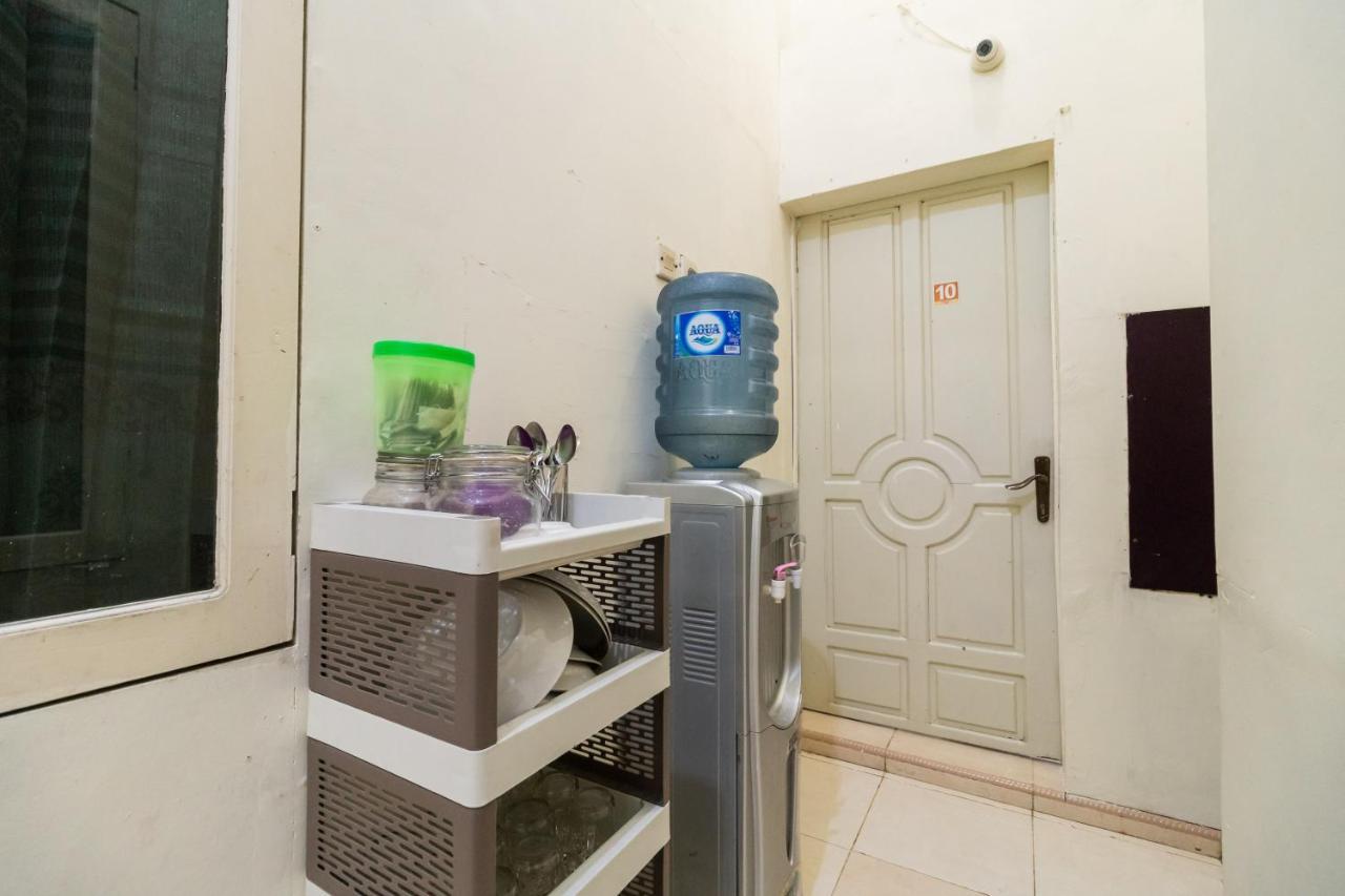 RedDoorz Syariah near Pasar Aur Kuning Hotel Bukittinggi Luaran gambar